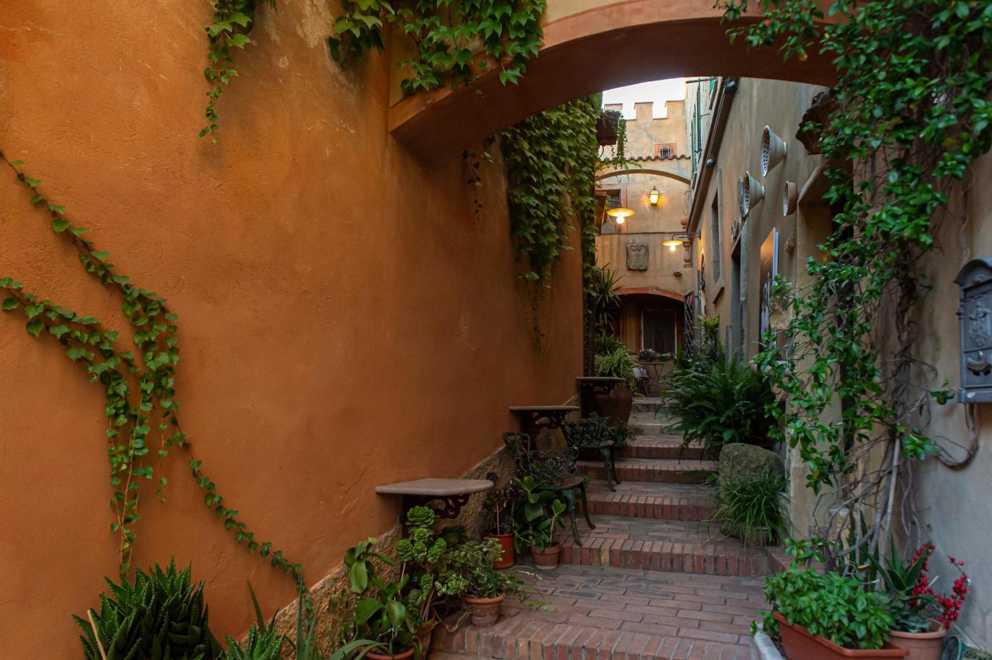 La Casetta Di Borgo Лаятико Екстериор снимка