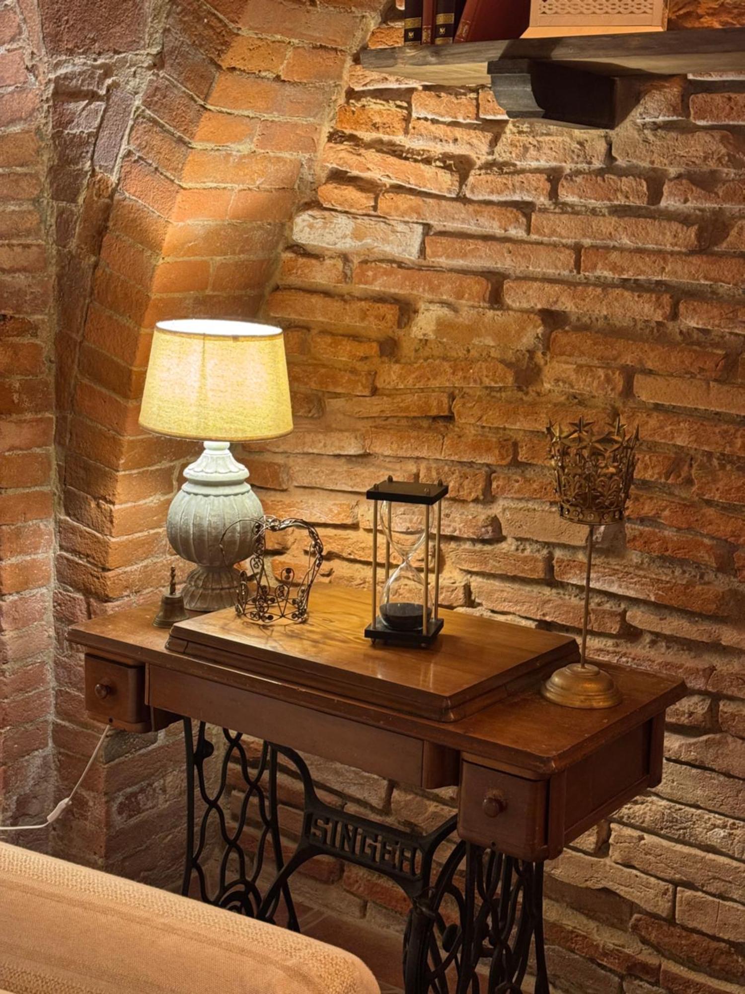 La Casetta Di Borgo Лаятико Екстериор снимка